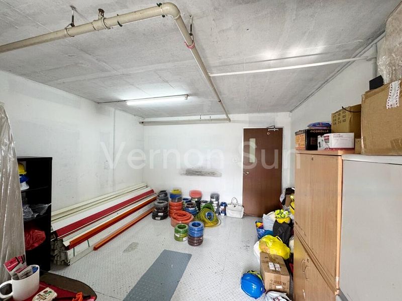 Office for Sale in  Pioneer Centre - Image 6